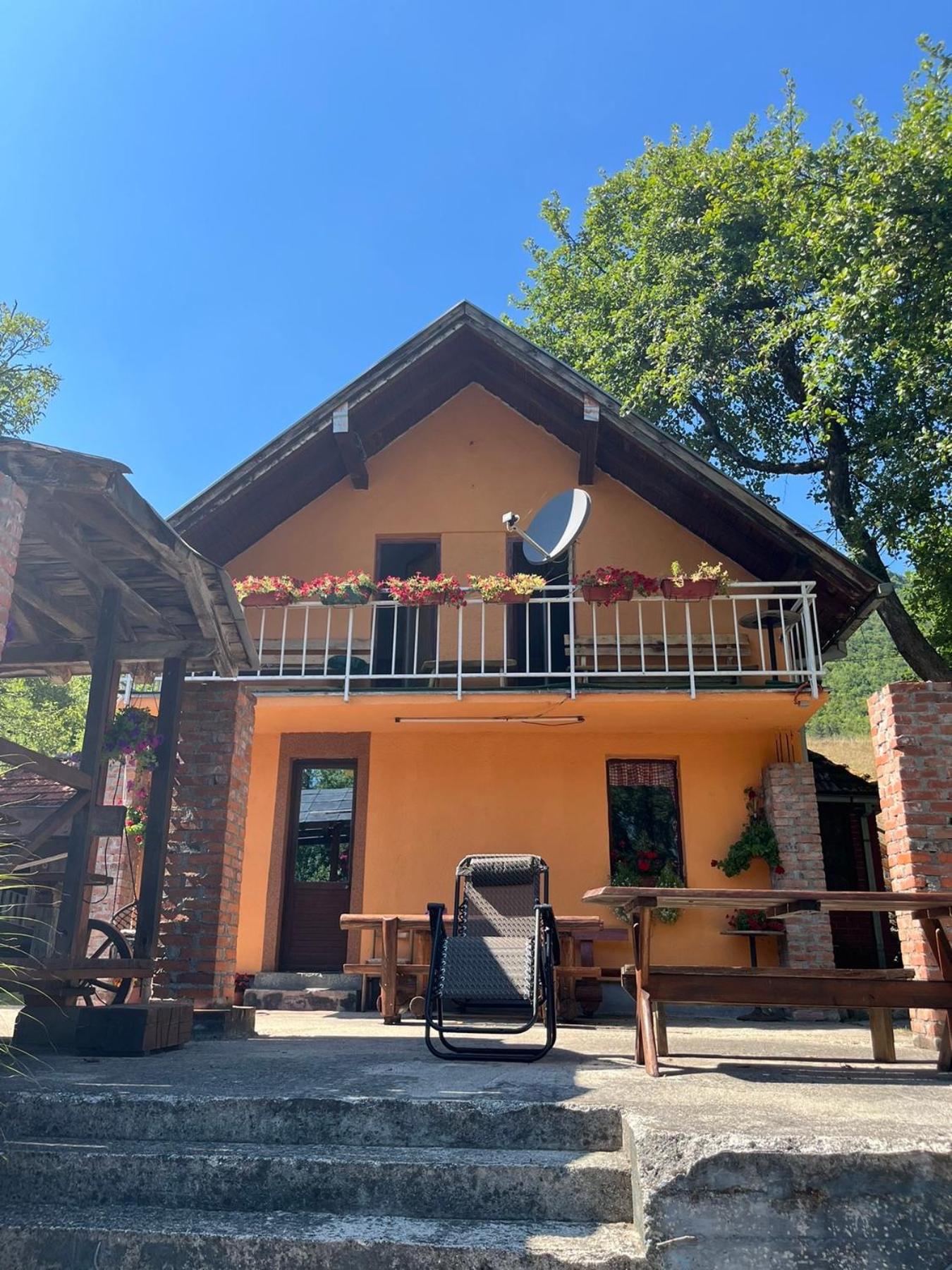 Bed And Breakfast Family Djukic Sipovo Kültér fotó