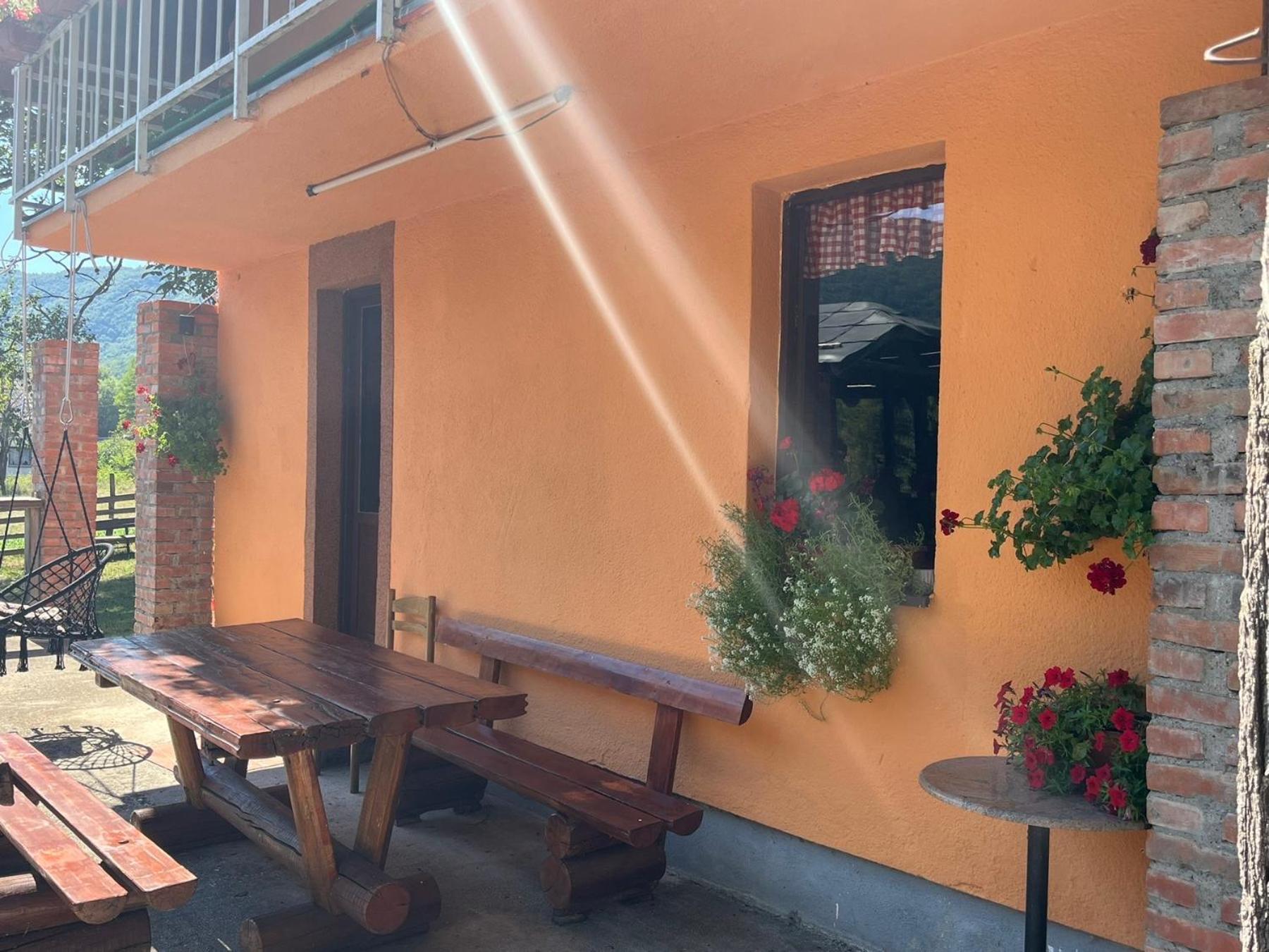 Bed And Breakfast Family Djukic Sipovo Kültér fotó